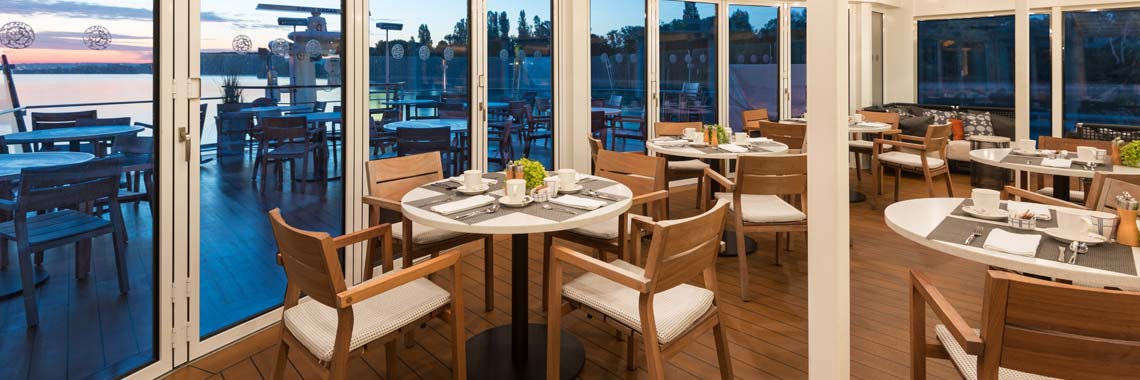 Viking Dining