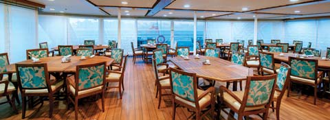 Paul Gauguin Cruise Dining